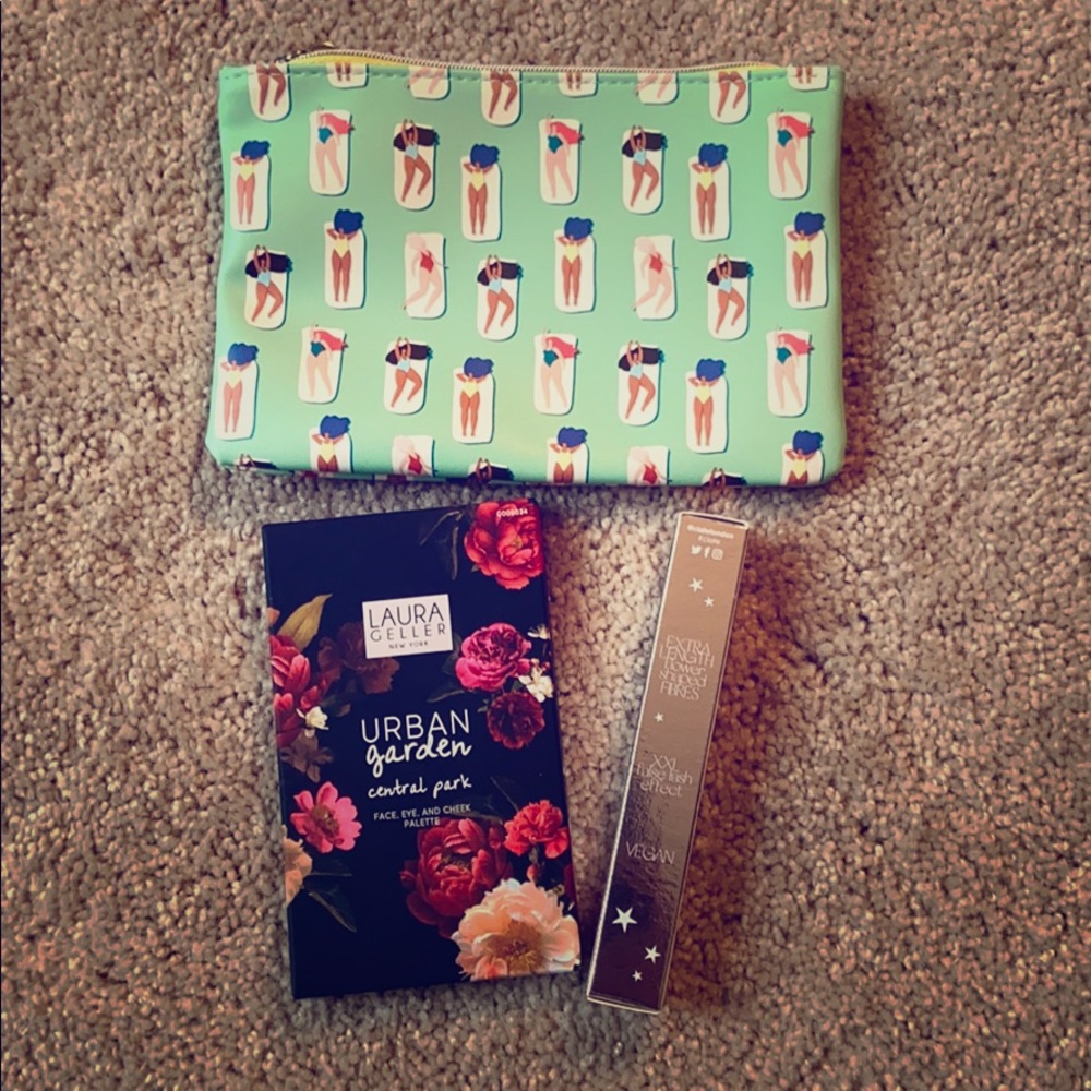 Ipsy bag with full size goodies!
